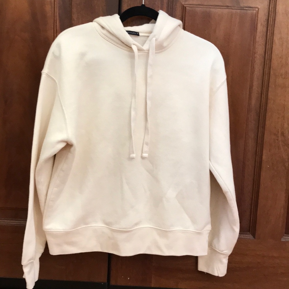 Women’s Zara Sweatshirt